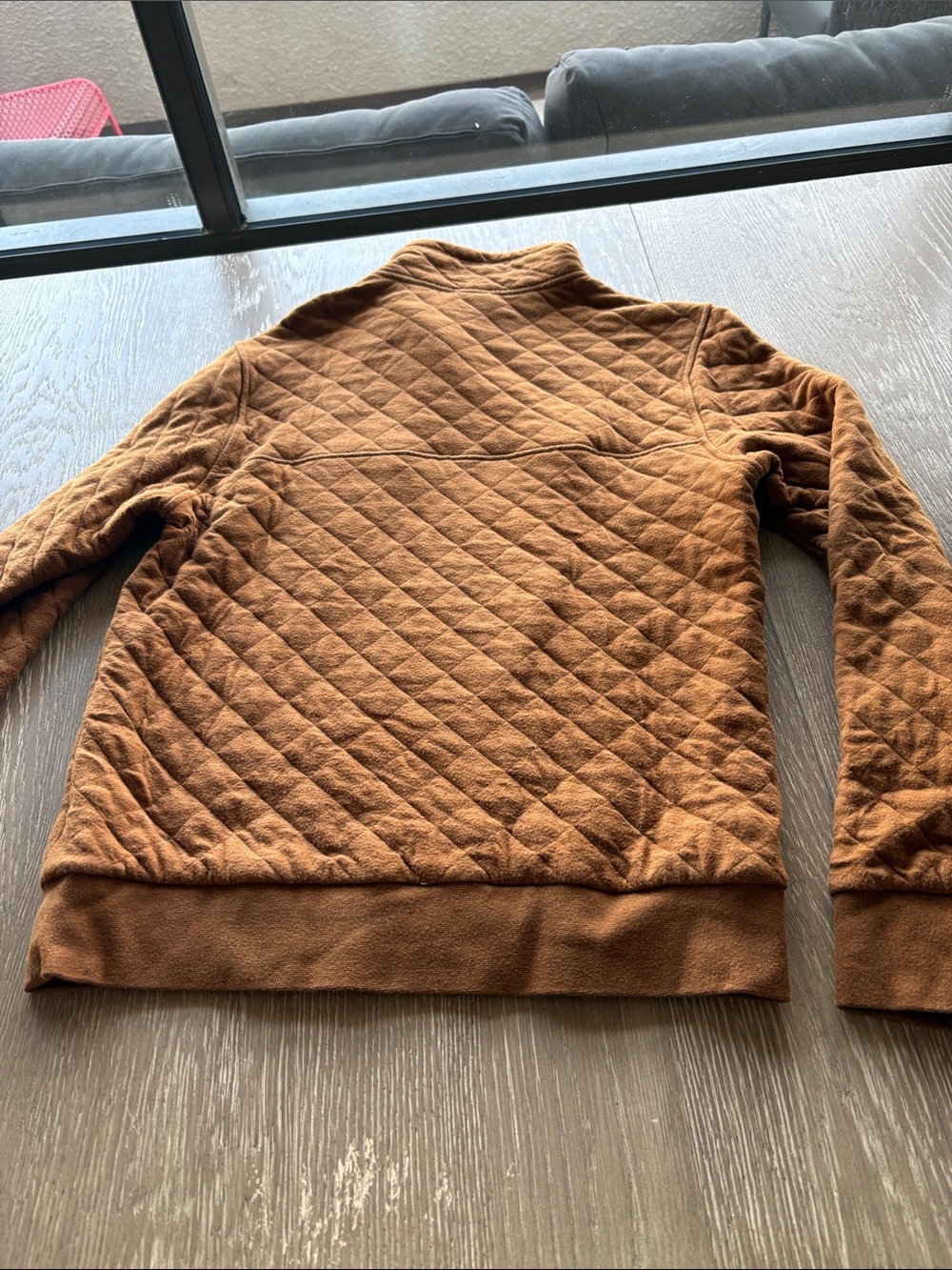 Patagonia Organic Cotton Quilted Pullover in Warm Rust with Charcoal Accents - Picture 8 of 11